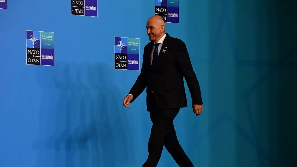 Szlovénia népszavazást kezdeményezne az ország NATO-tagságáról