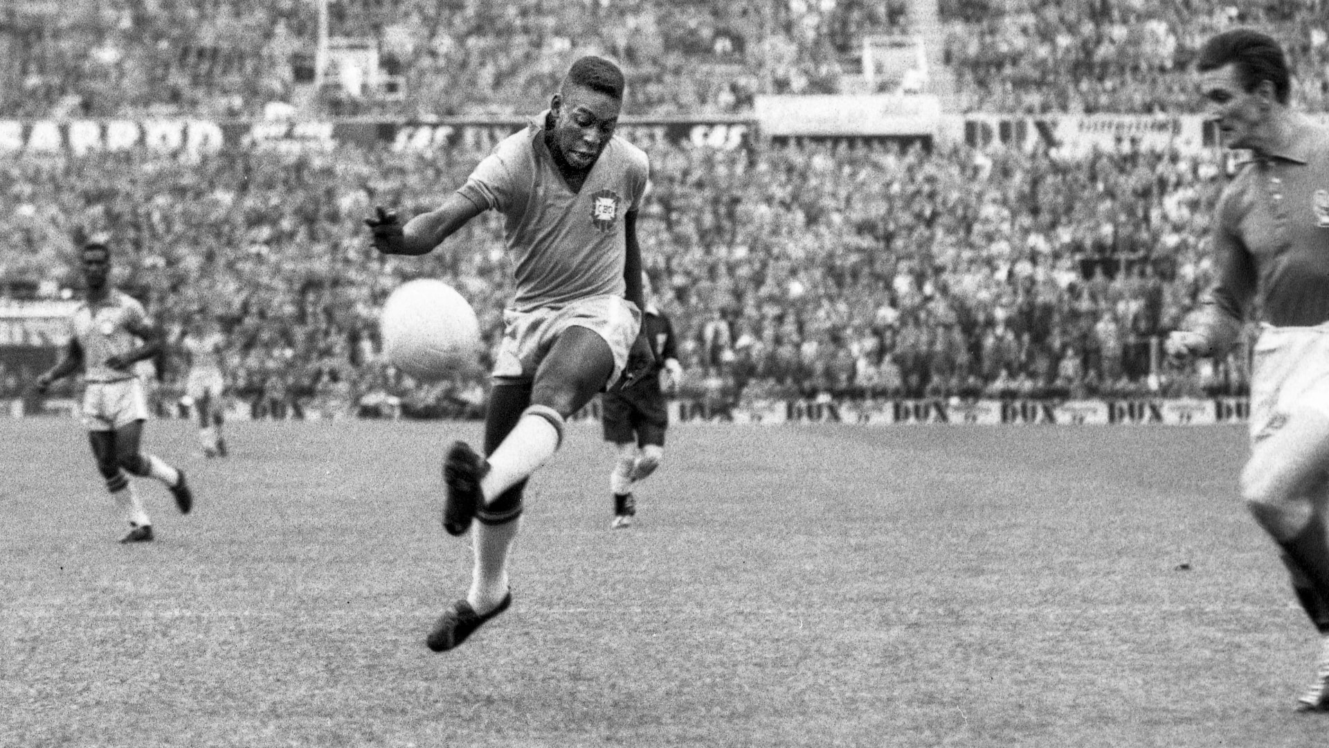 Csaknem 4,9 millió dollárért kelt el Pelé 1958-as világbajnoki meze