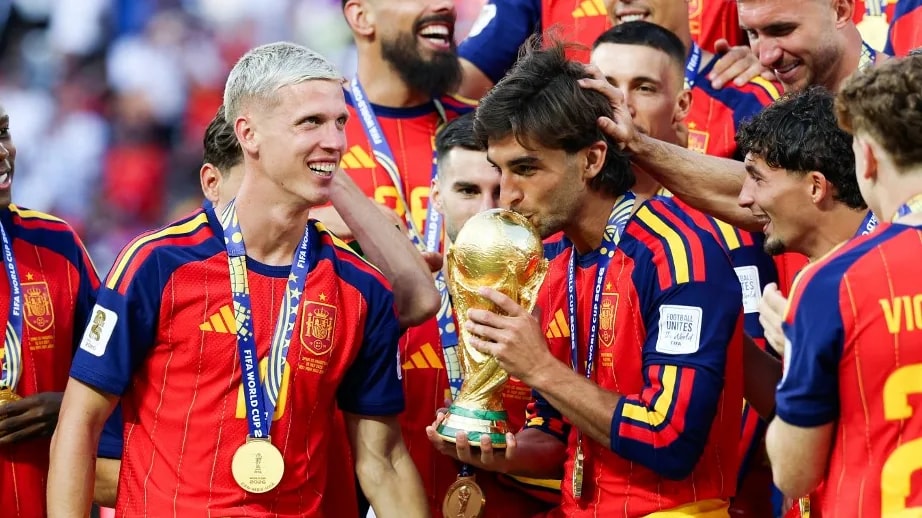 Ferran Torres, aki a 106. percben eldöntötte a világbajnoki címet