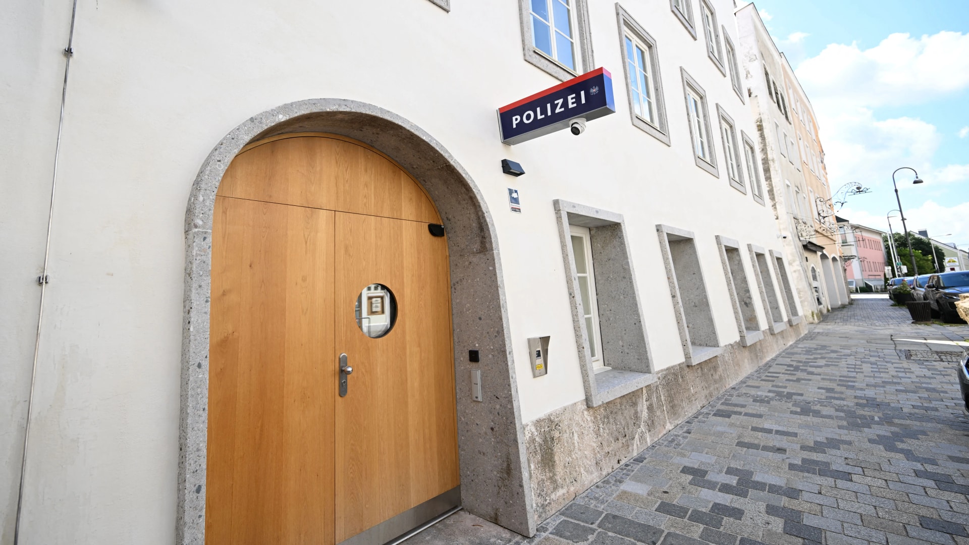 Rendőrőrs lett Hitler szülőházából
