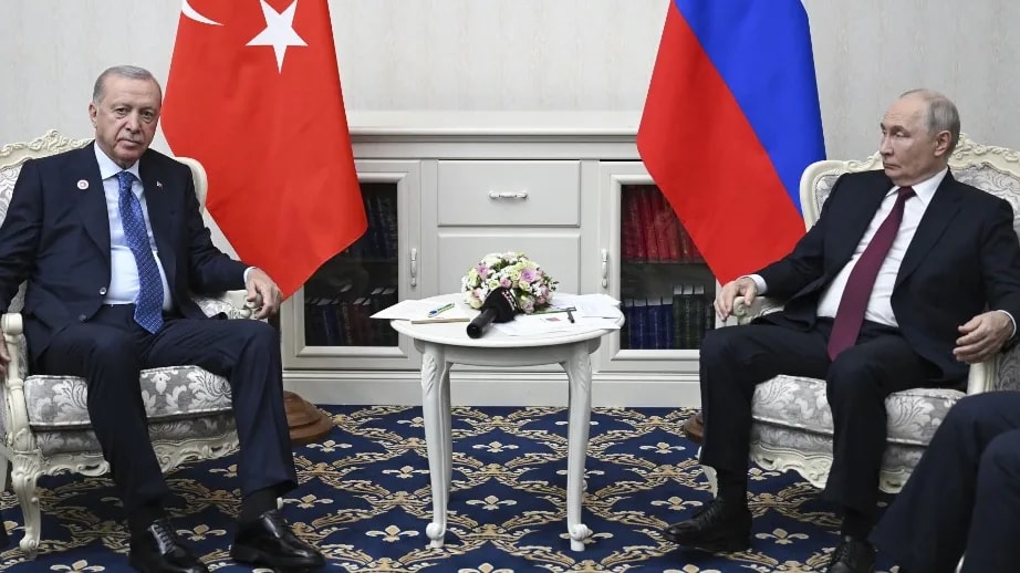 Putyin és Erdogan a fekete-tengeri helyzetről tárgyalt