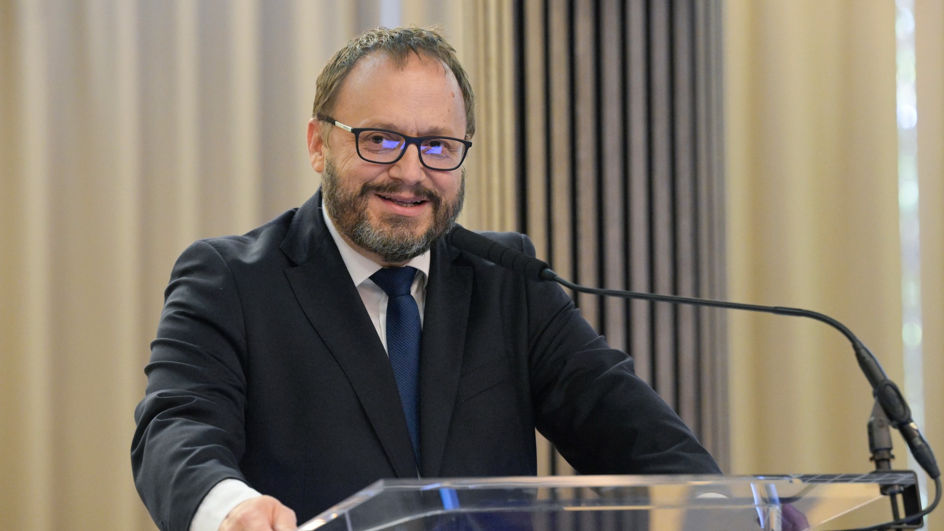 Folytatódik a költségvetési hiány csökkentése, a végső cél a bizalom helyreállítása