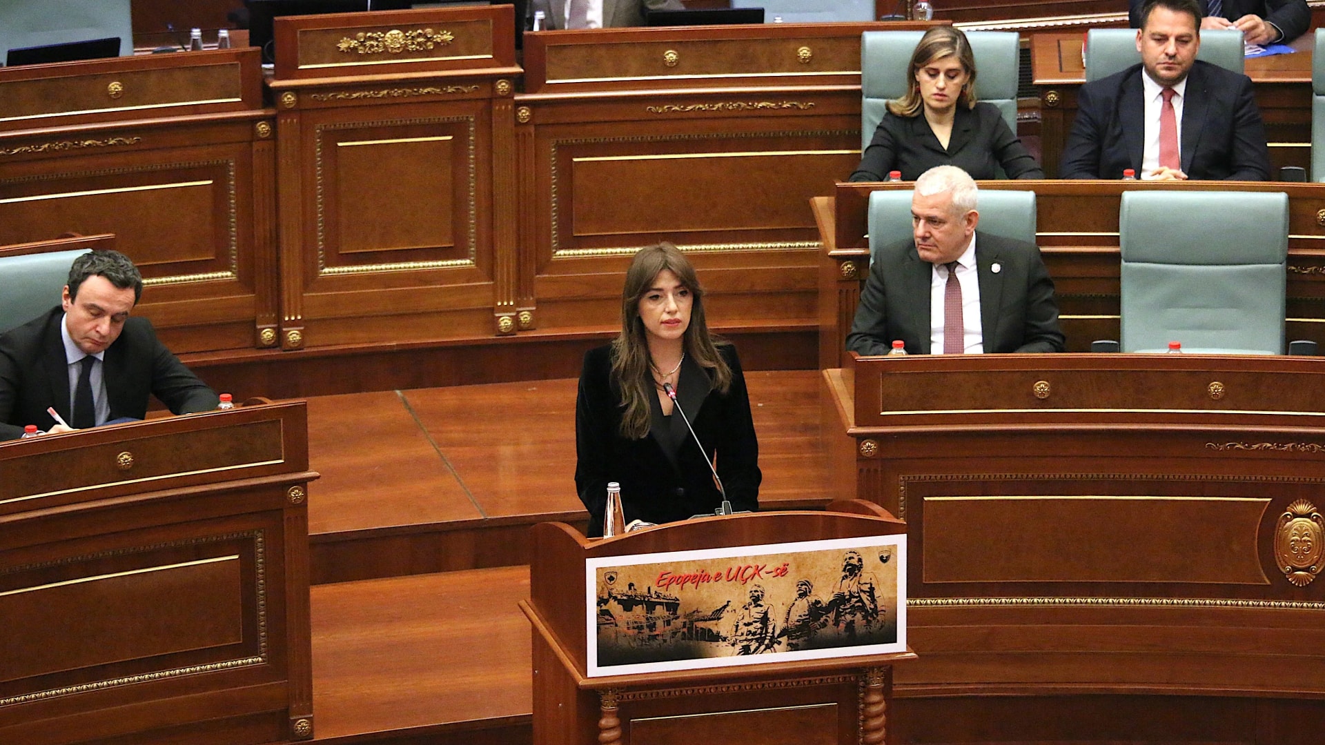 Kinyilvánította a házelnök a koszovói parlament megalakulását