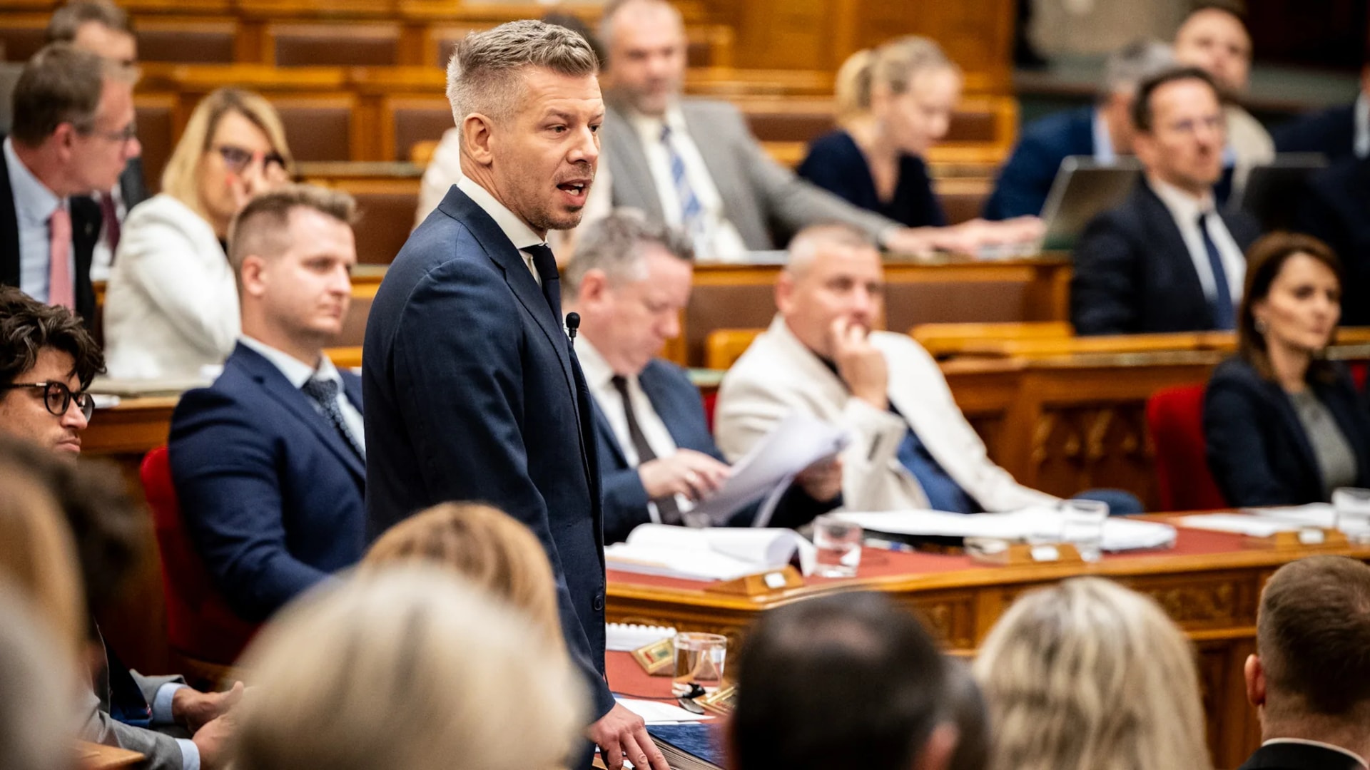 Felfüggesztették Pócs János, Kocsis Máté és Panyi Miklós mentelmi jogát