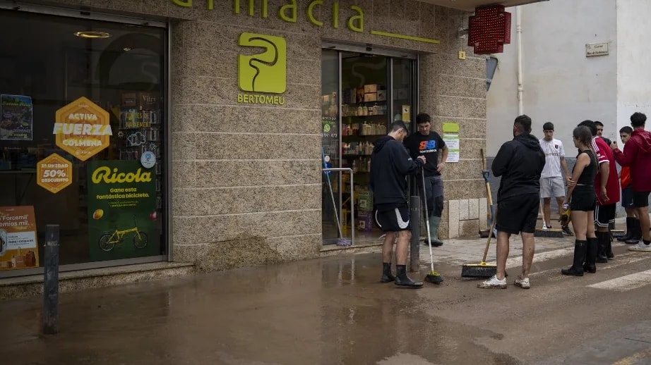 Halálos áldozatokkal jártak a heves esőzések