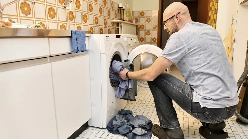 Miért tart örökké a mosógép utolsó egy perce?