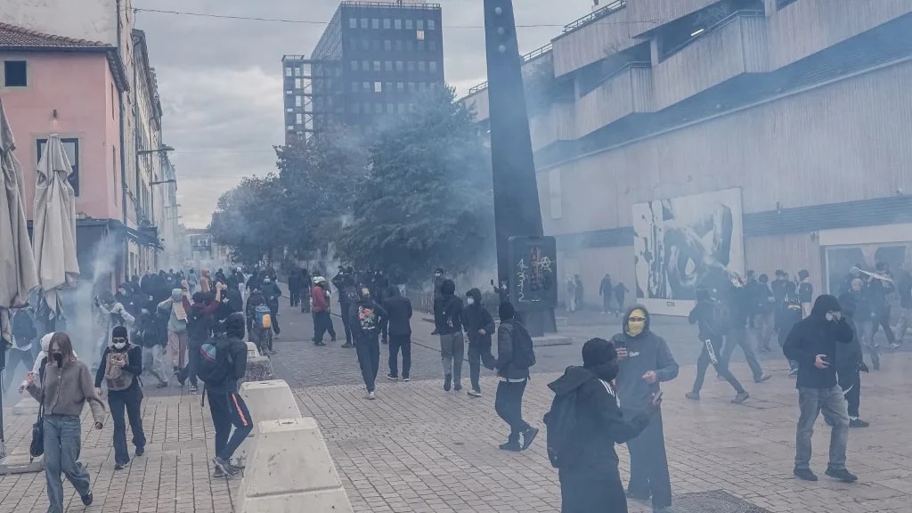 Negyedszerre vonultak utcára a tiltakozó francia középiskolások