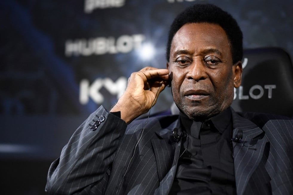 Pelé visszakerült az intenzív osztályra
