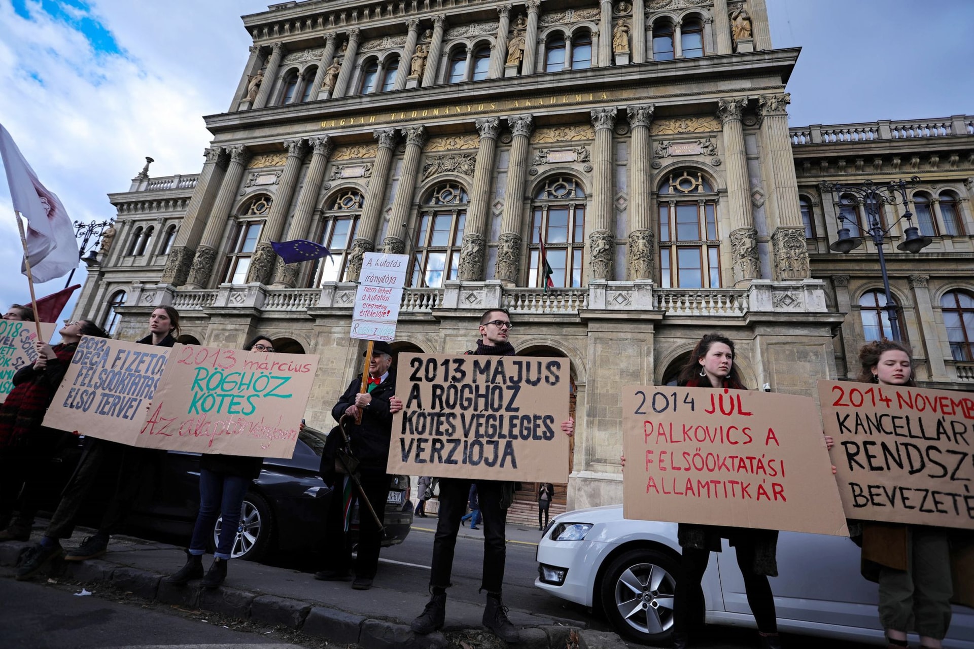 Konstruktív együttműködést vár az Akadémiától a kormány