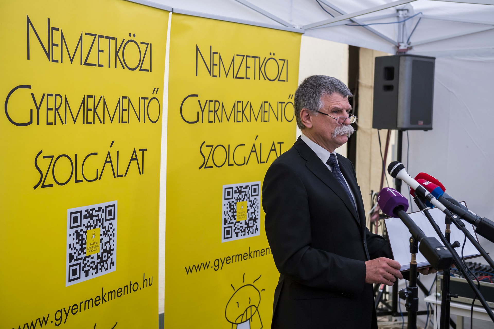 Átadták a Nemzetközi Gyermekmentő Szolgálat felújított szakorvosi rendelőit