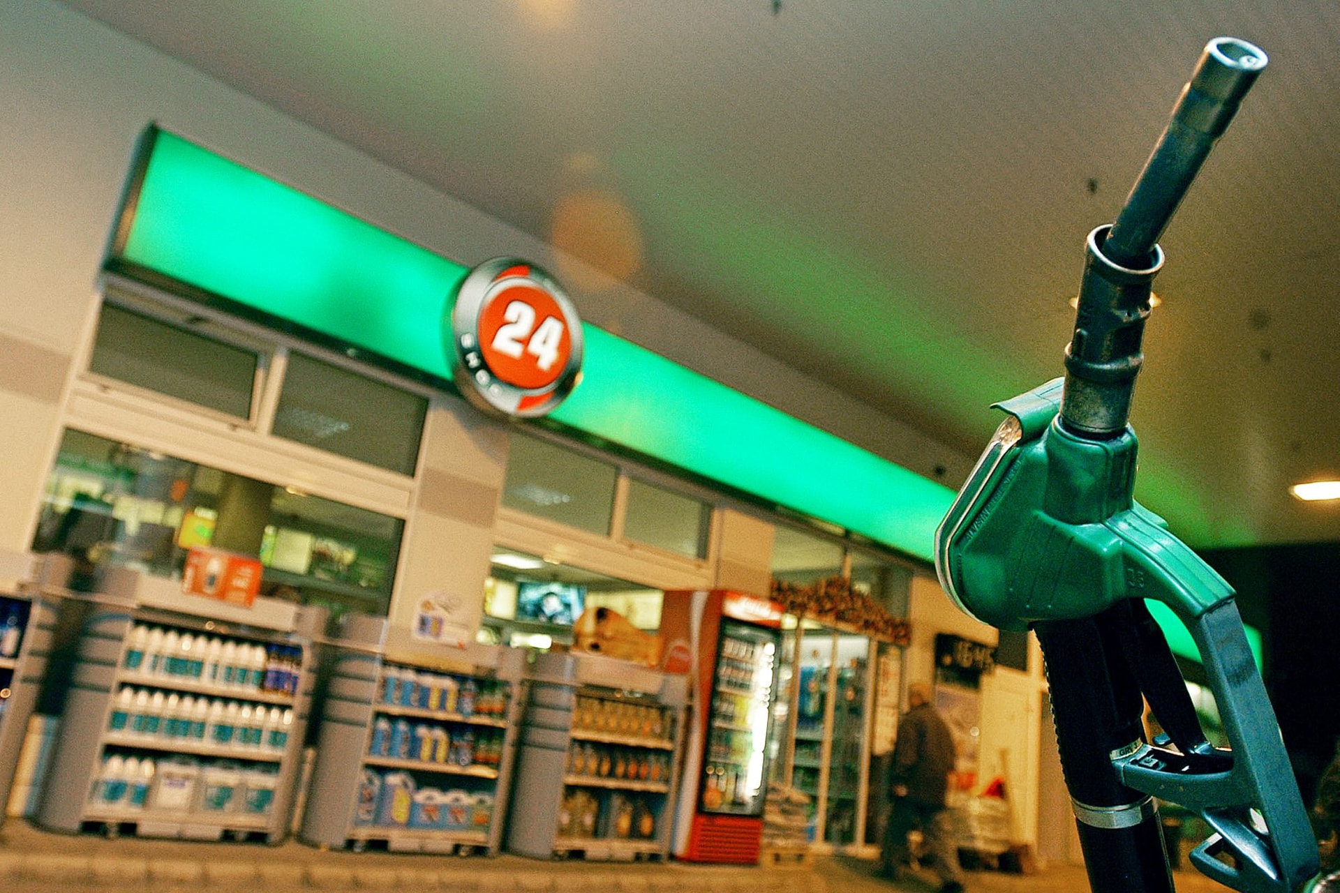 Szlovéniában nyert a baloldal, el is törölték az üzemanyagárstopot