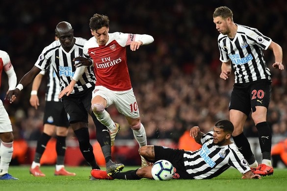 Emery: Özil úgy játszik, ahogy azt akarjuk