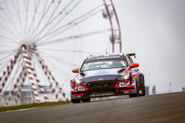 Michelisz futamot nyert Kínában