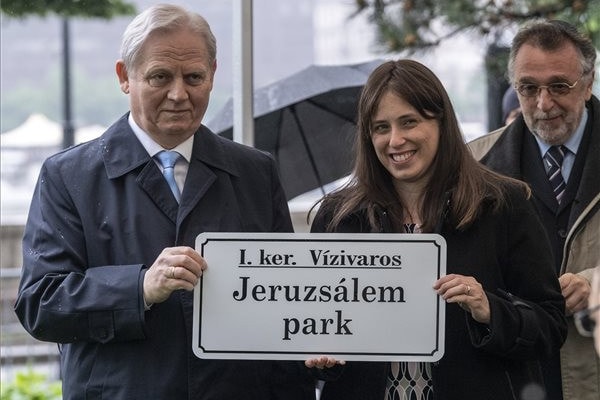 Jeruzsálemről neveztek el parkot Budapesten