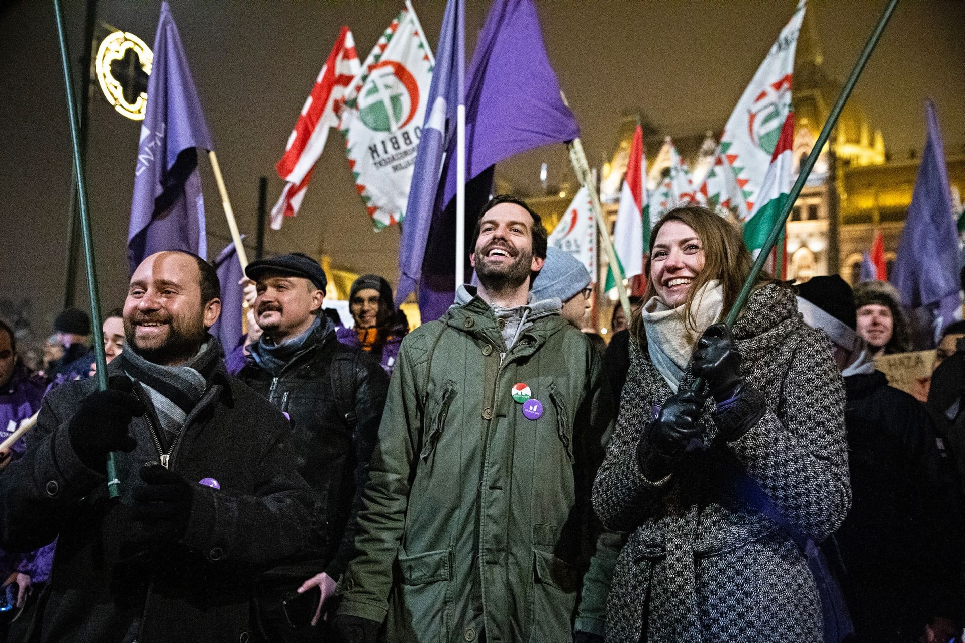 Személyes adatok gyűjtésére használhatja petícióját a Momentum