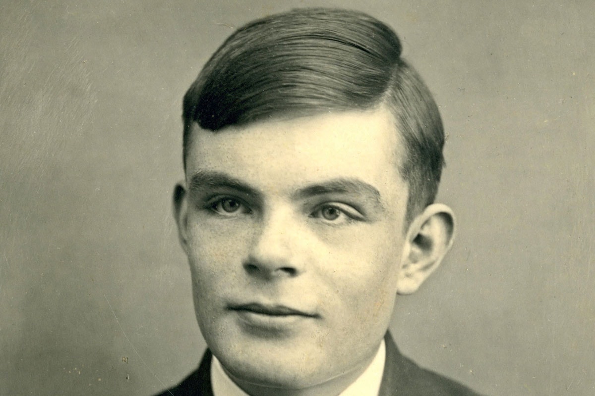 Alan Turing lesz az új ötvenfontoson