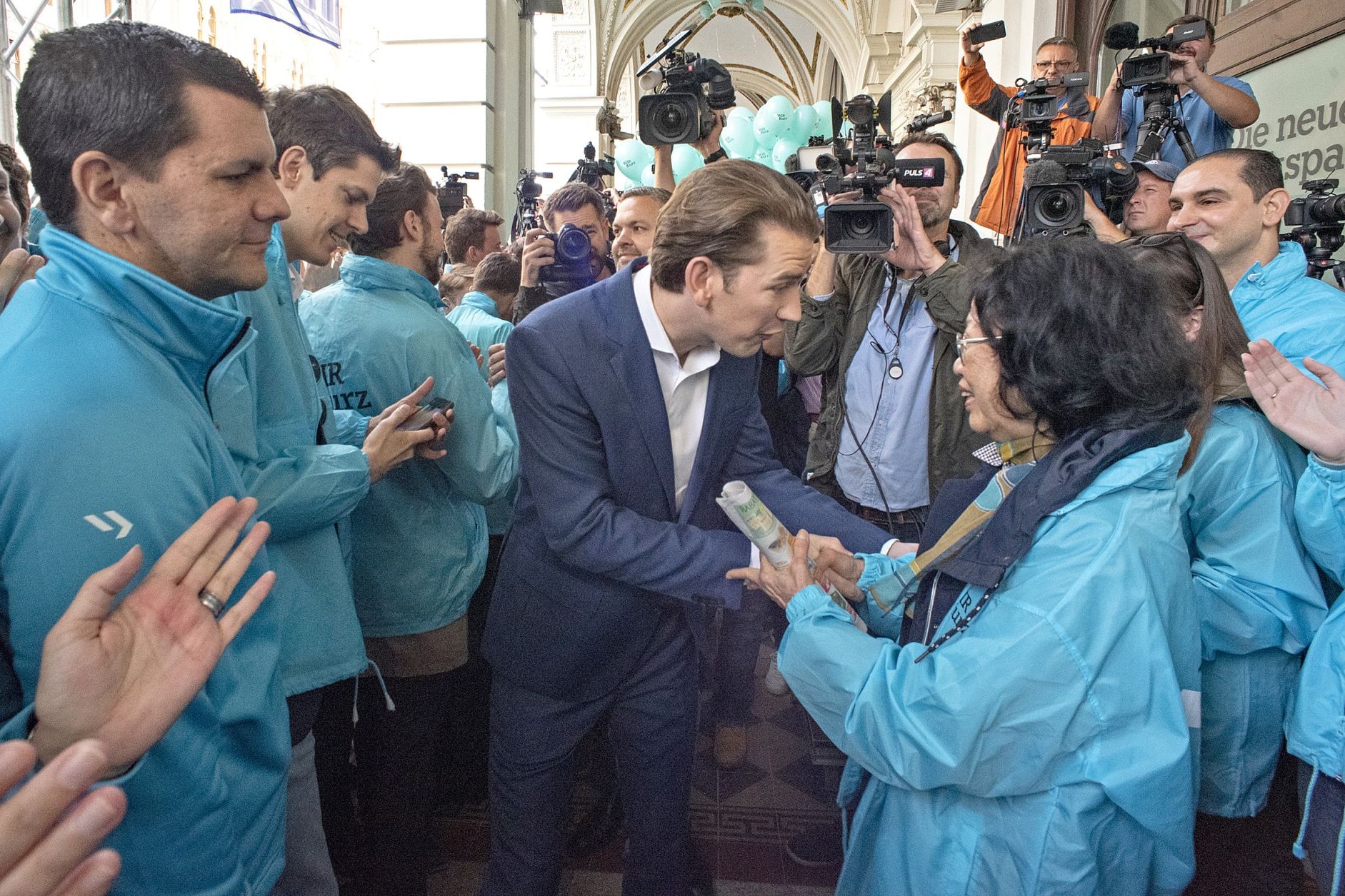Borítékolható Kurz sikere Ausztriában