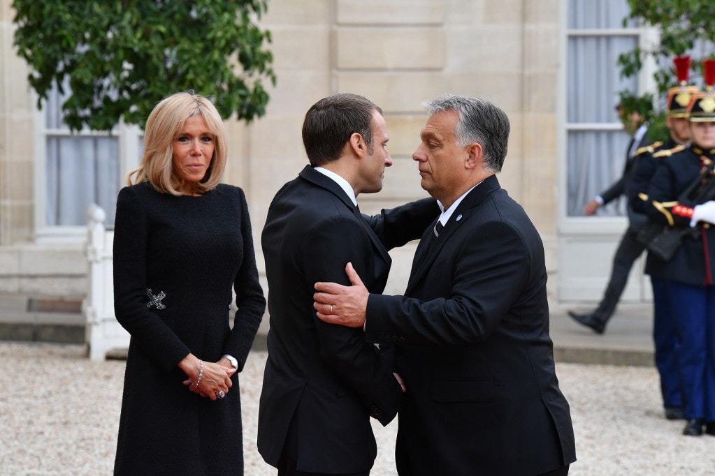 Orbán Viktor levélben mondott köszönetet Emmanuel Macronnak