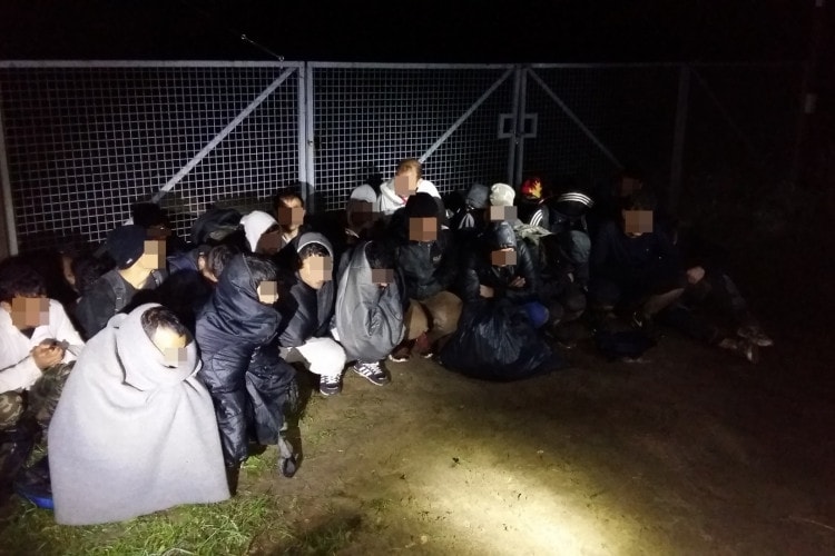 Huszonhét migránst tartóztattak fel Bács-Kiskun megyében