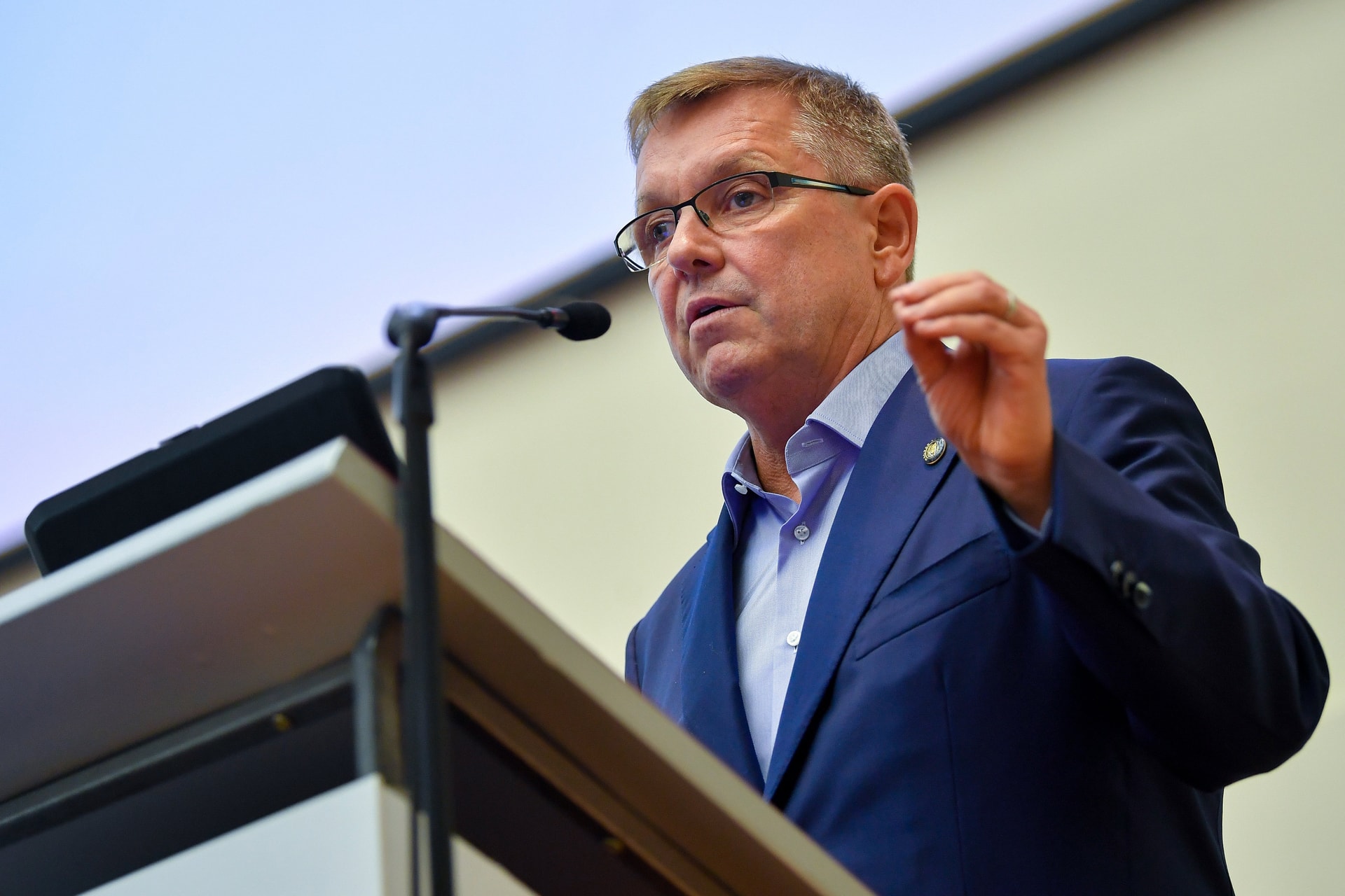 Matolcsy átalakítaná a lakáspolitikát