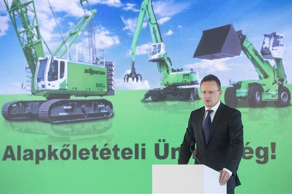 Szijjártó: Magyarország az új világgazdasági korszak nyertese