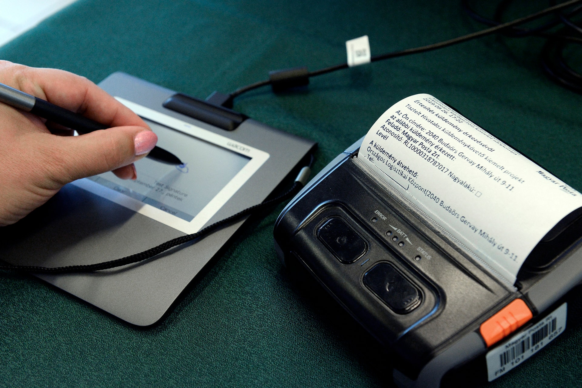 Átállt az elektronikus kézbesítési rendszerre a teljes postai hálózat