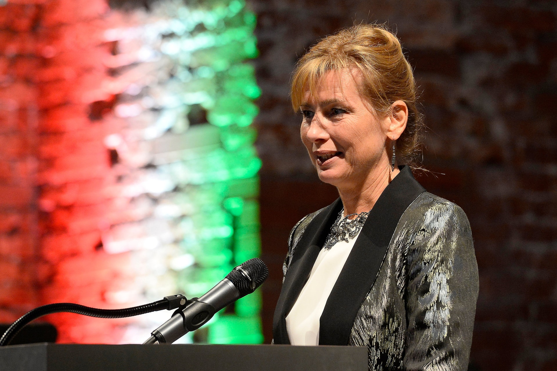 Herczegh Anita: Az összefogás idejét éljük
