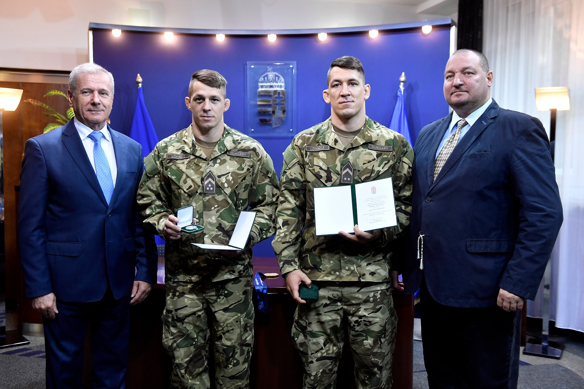 Elismerést kaptak a honvédelmi minisztertől a Lőrincz testvérek