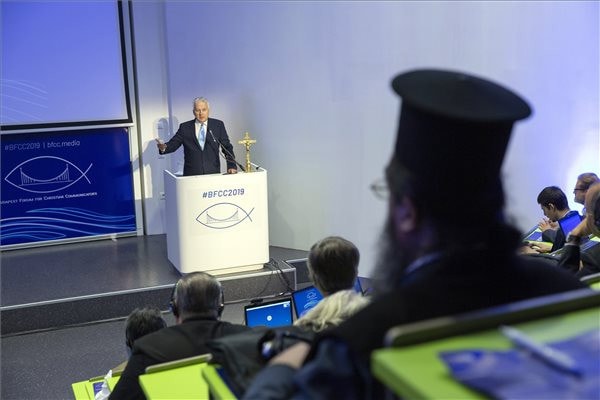 Törvénytelen Brüsszel Magyarországgal szembeni eddigi magatartása migrációügyben