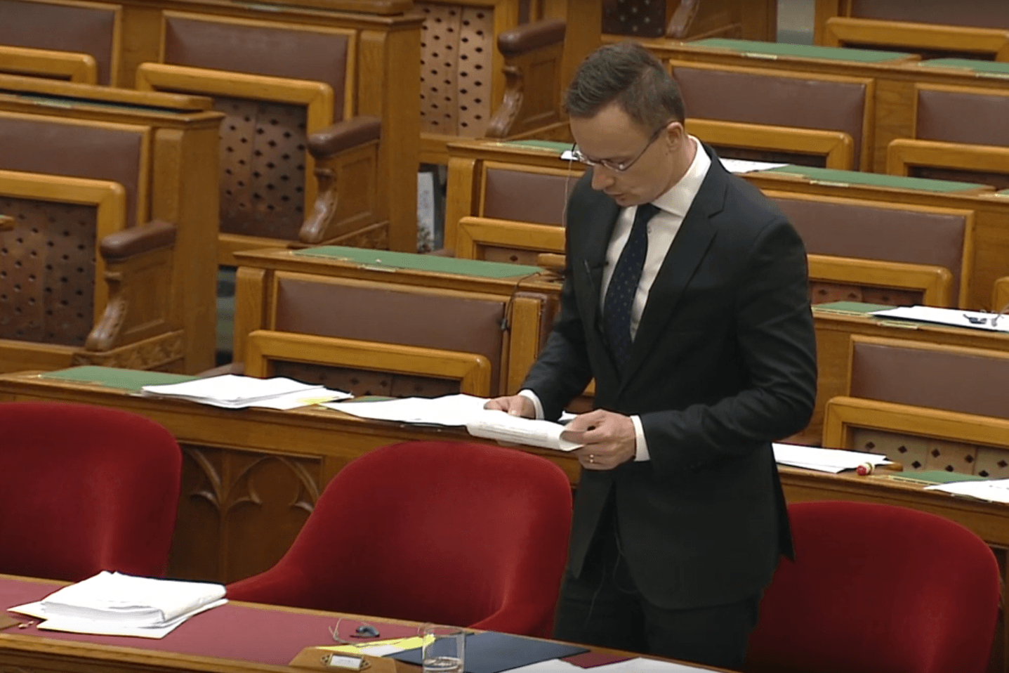 Fidesz: Az ellenzék kampánycélokból akarja összehívni az Országgyűlést