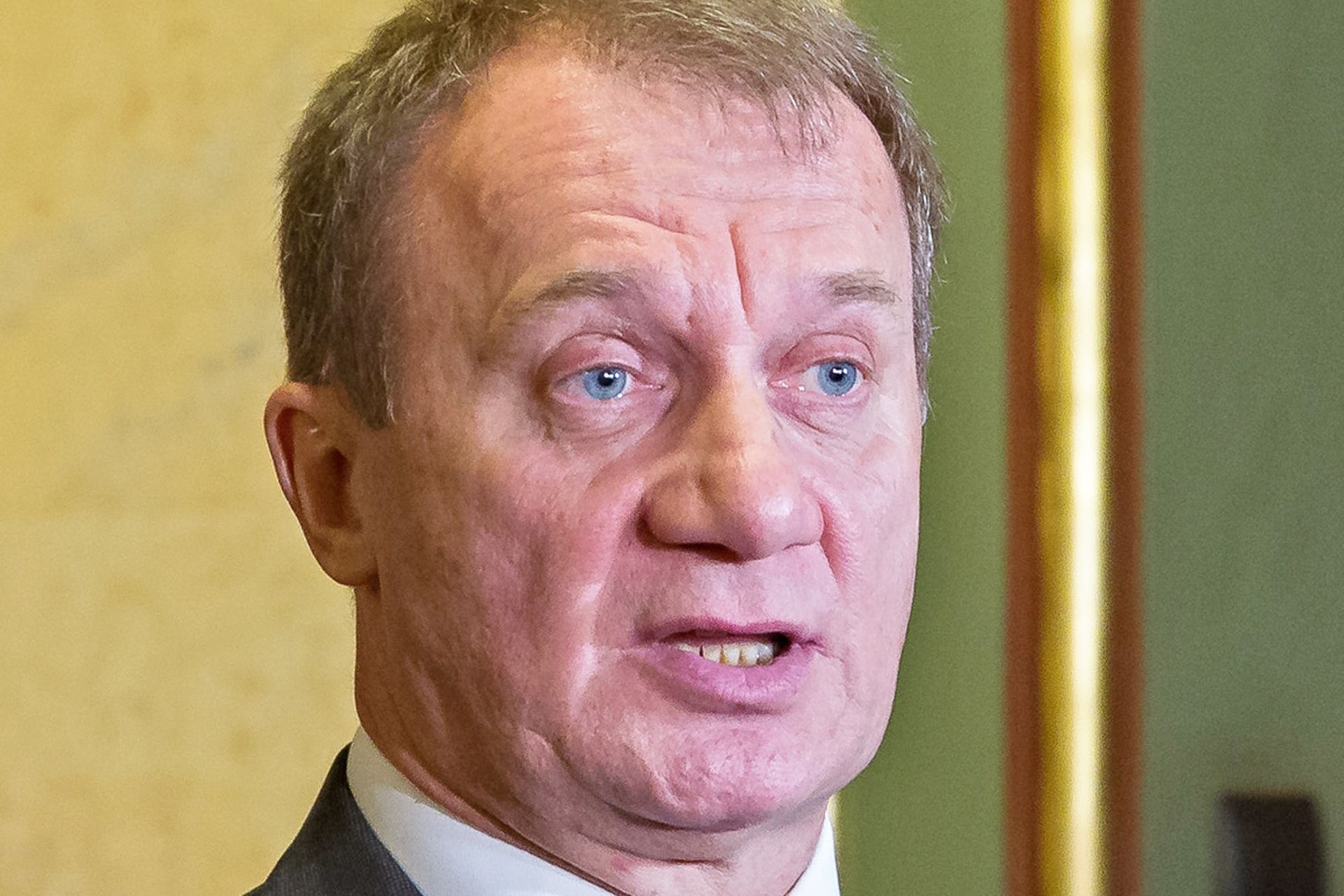 Fidesz: A baloldal még most sem segíti a magyar vállalkozásokat és a munkahelyek védelmét
