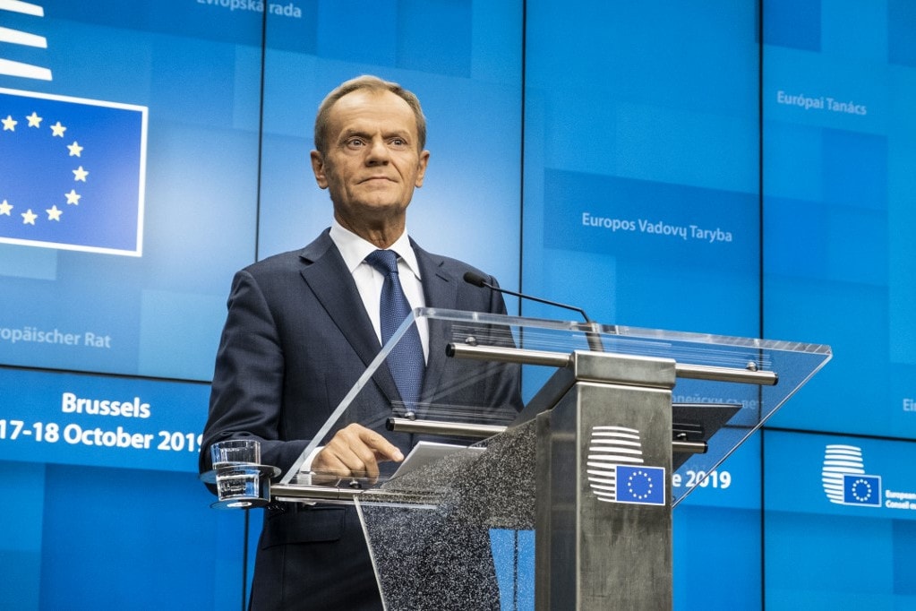 Donald Tusk nem indul a jövő évi lengyelországi elnökválasztáson