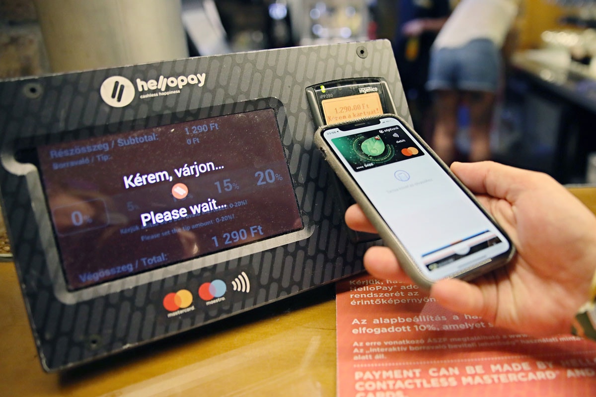 Olcsóbbá teszi  a bankolást a digitalizáció