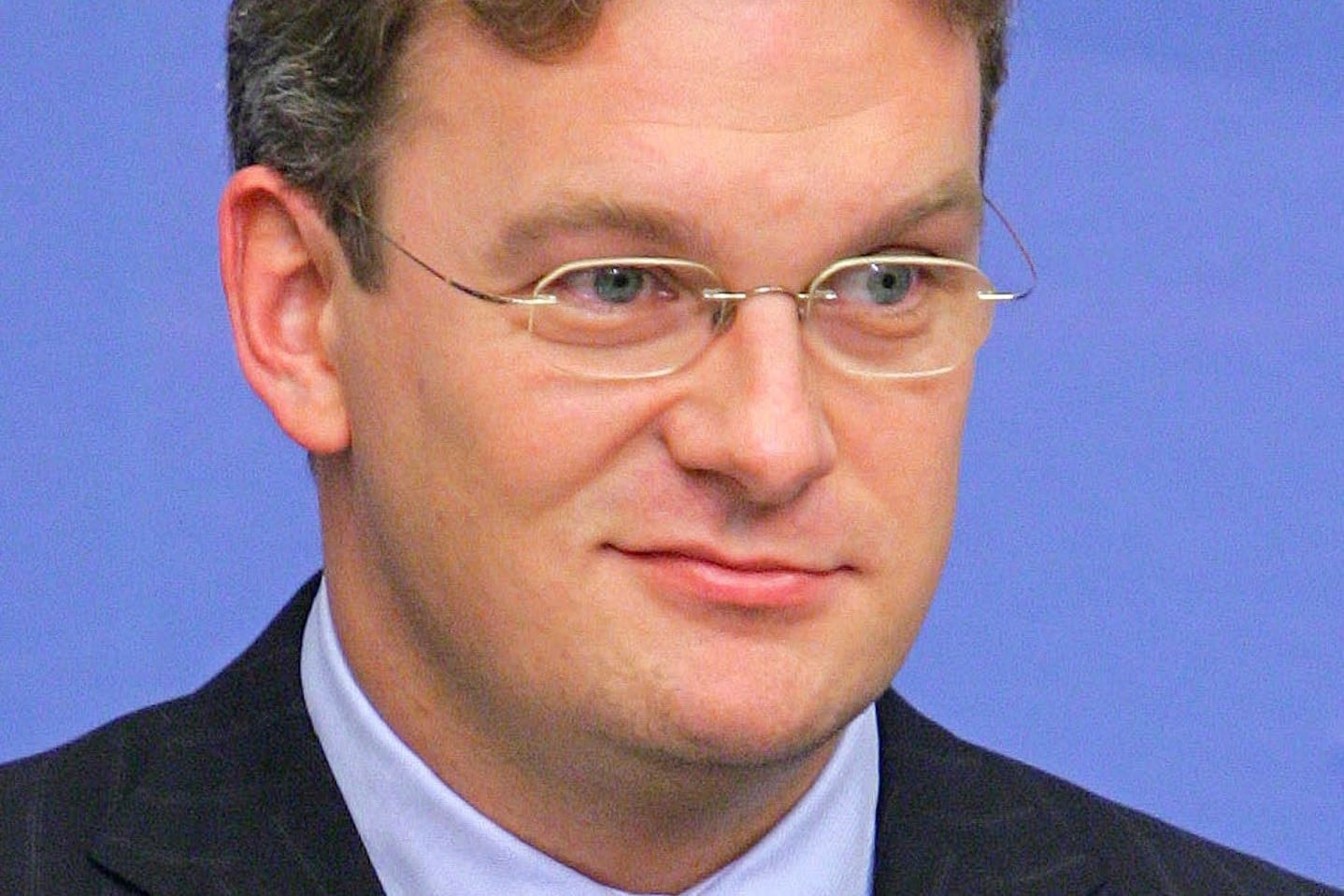Nem tudni, kinek a pénzéből vezette Gyurcsány embere Karácsony kampányát