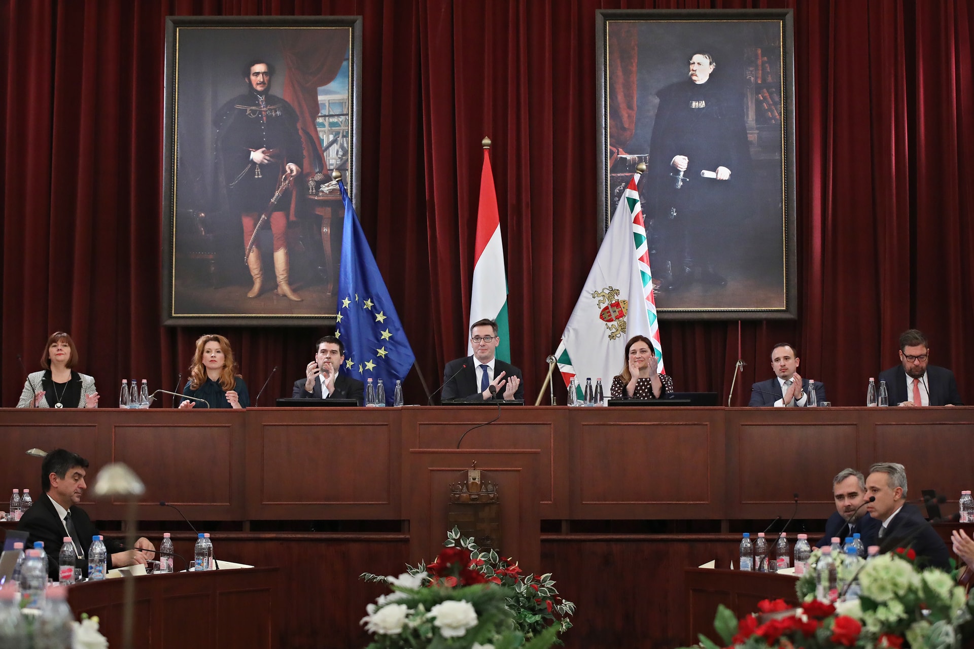 A fővárosiak évi egymilliárd forintjába kerül a balliberálisok városvezetése