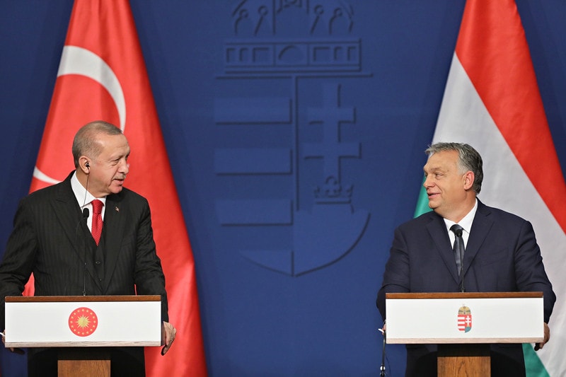 Orbán: Törökország nélkül nem lehet megállítani az Európa felé irányuló migrációt