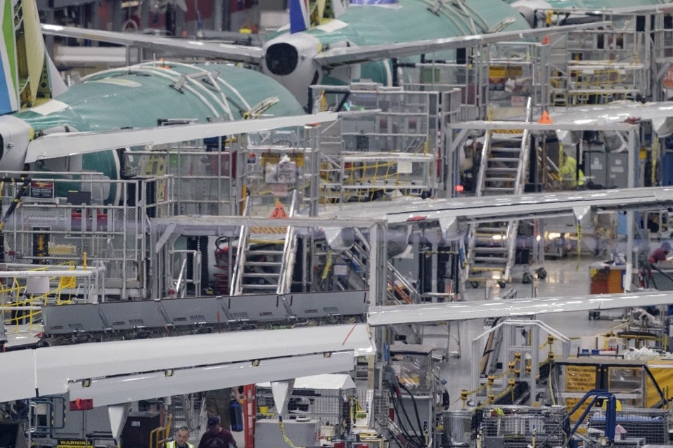 Nagy bajban a Boeing: felfüggesztik a 737 Max típusú repülőgépek gyártását