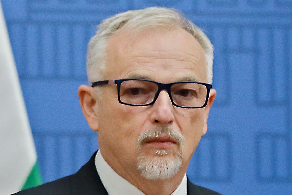 Hernádi Zsolt: Ha Európa nem veszi kezébe az irányítást, el fog veszni