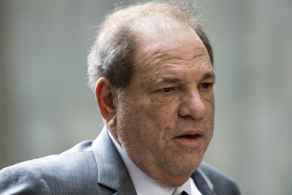Kórházba került Harvey Weinstein, miután hatályon kívül helyezték az ellene szóló ítéletet