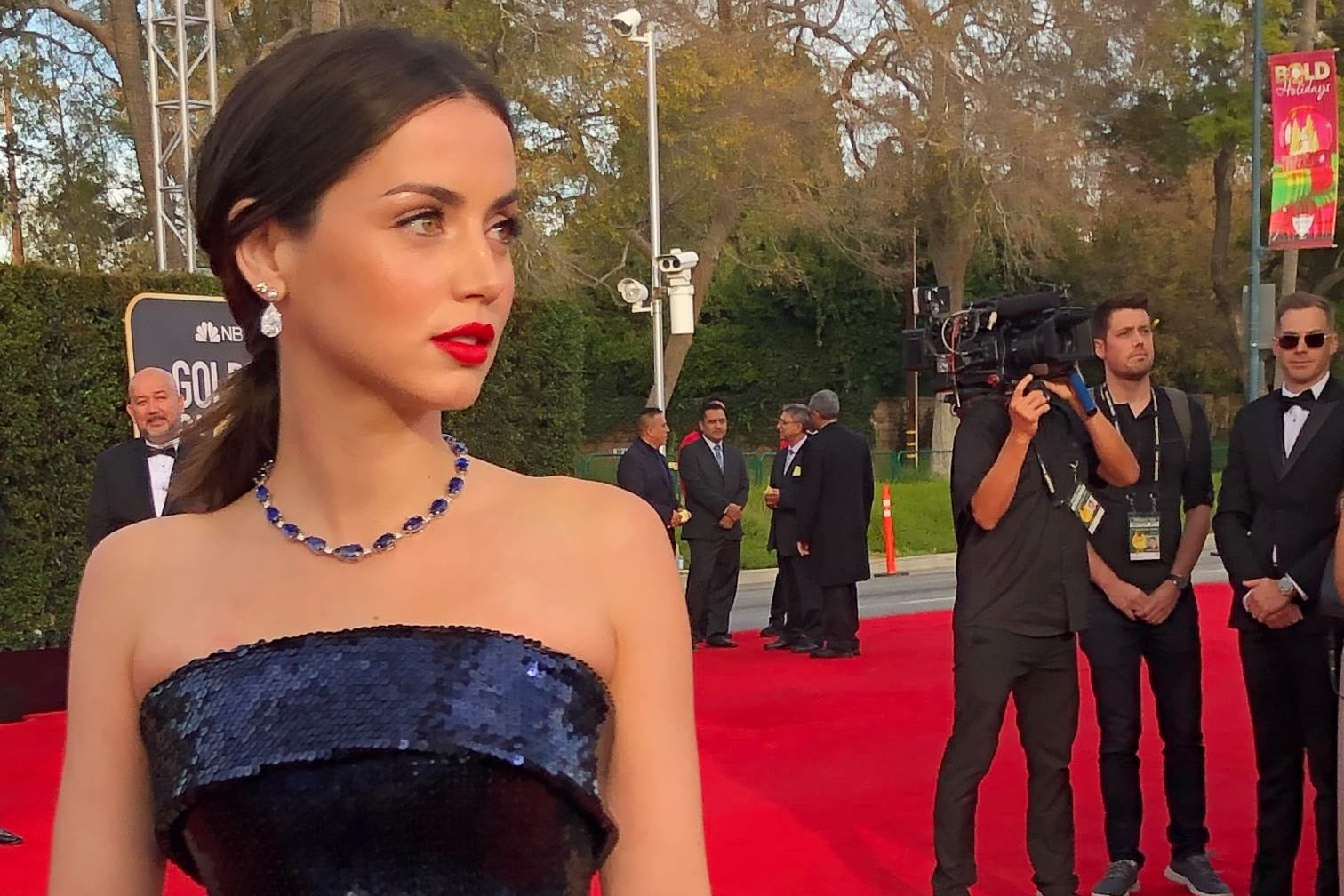 Így készültek a Golden Globe sztárjai a vörös szőnyegre