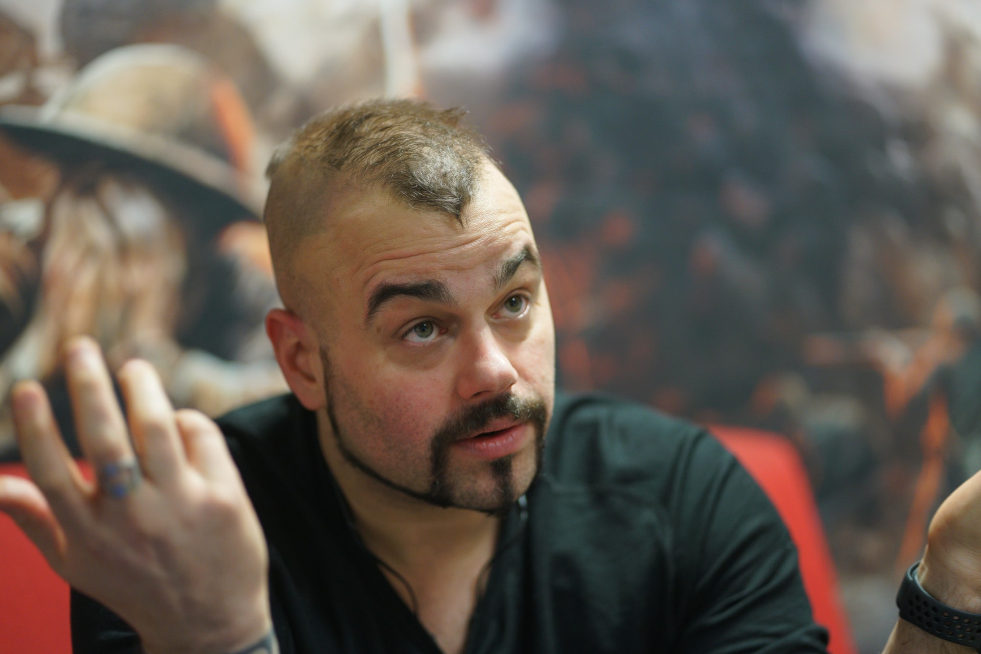 Háborús metal, flipper és pálinka