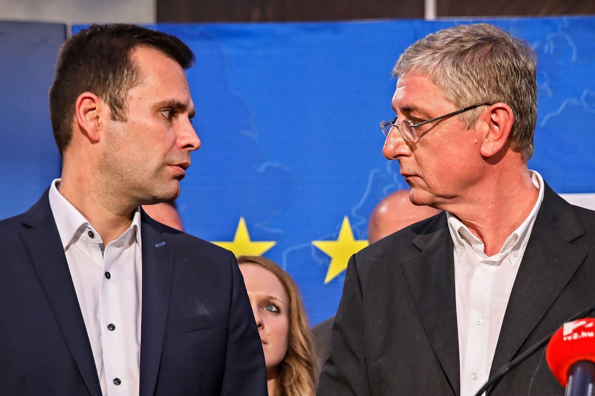 Gyurcsány jobbkeze az egyik legdrágább brüsszeli iskolából aggódik a hazai oktatásért