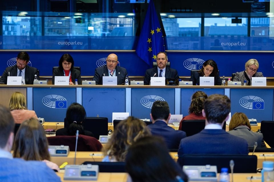 A következő generációk jelentik Európa jövőjét