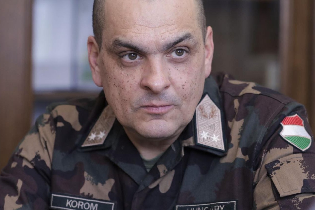 Áder János felmentette a Magyar Honvédség parancsnokát
