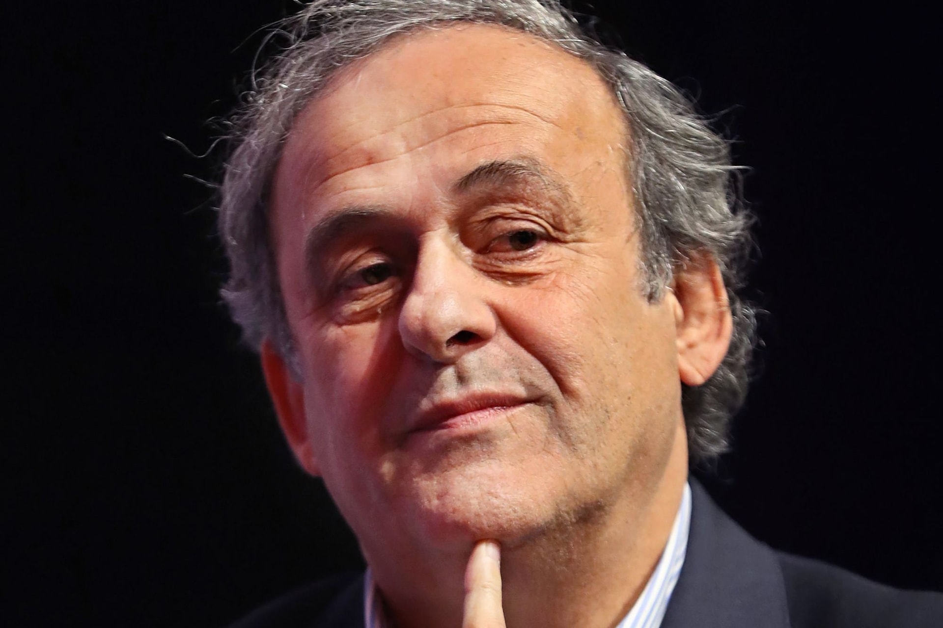 Michel Platini addig perelt, amíg lejárt a büntetése