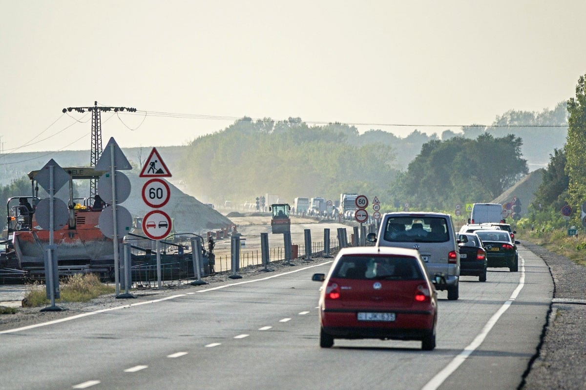 Újra kell tárgyalni az M5-ös és az M6-os autópályák koncessziós szerződéseit