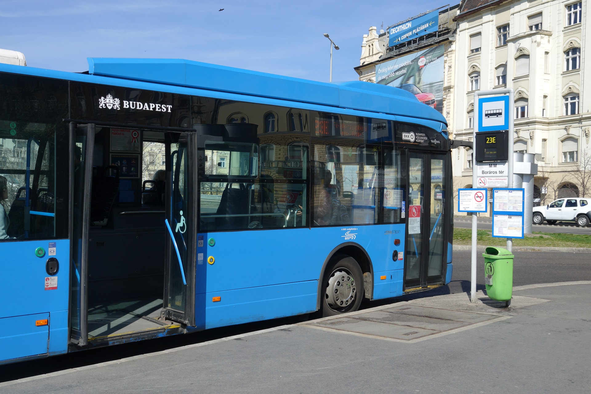 Már tanszüneti menetrend szerint indulnak a BKK járatai