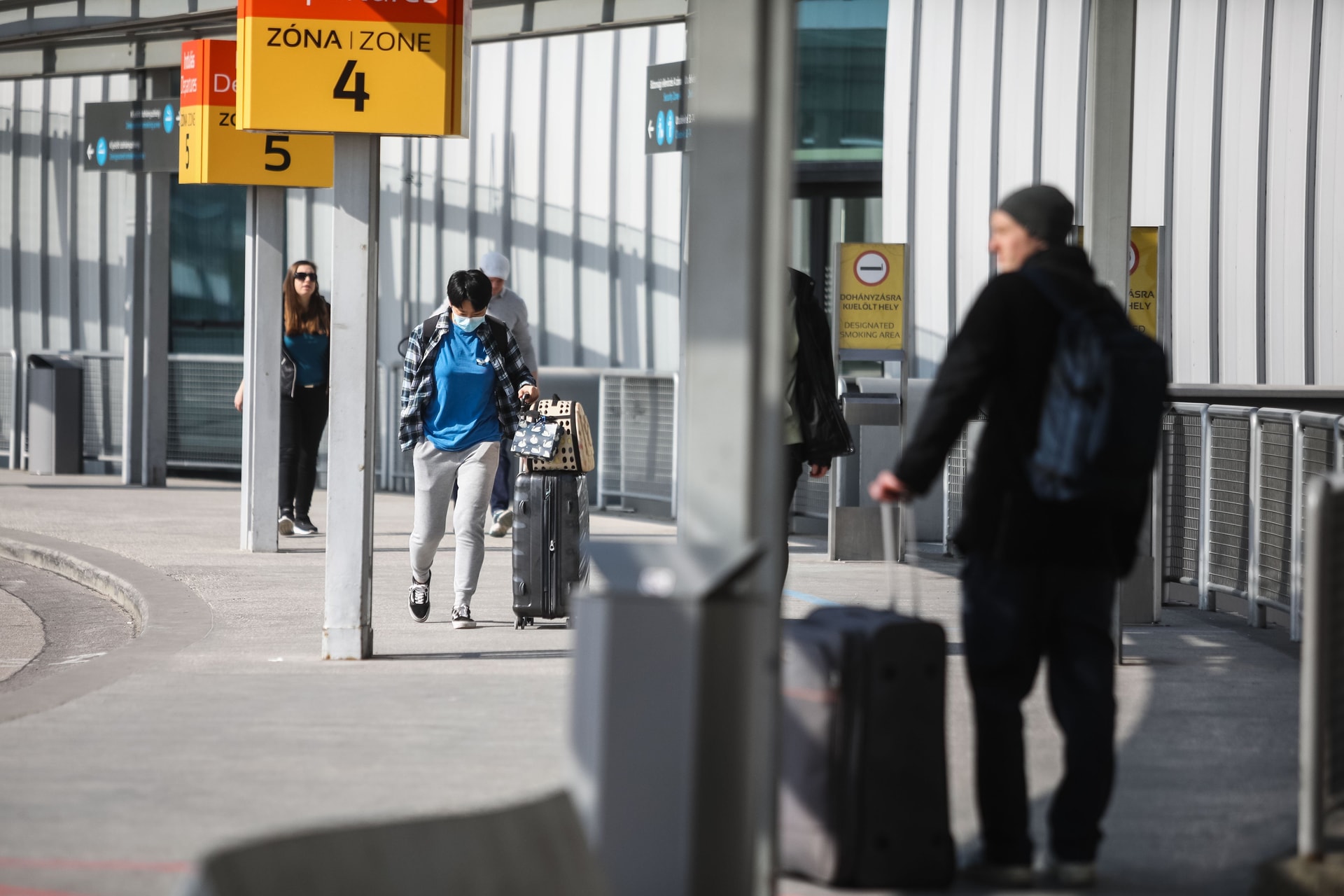 A repülőtér visszavásárlása továbbra is ütemezetten halad