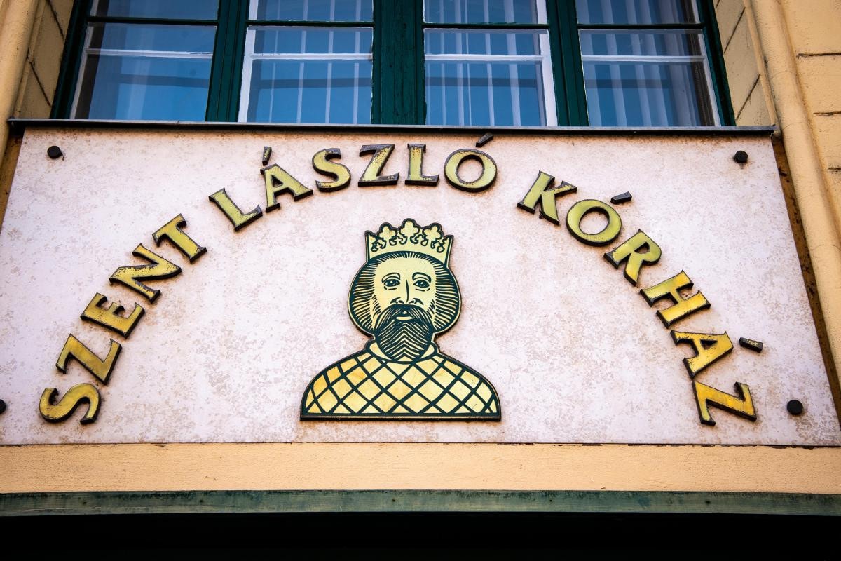 Újabb magyar páciensnél diagnosztizálták a koronavírust