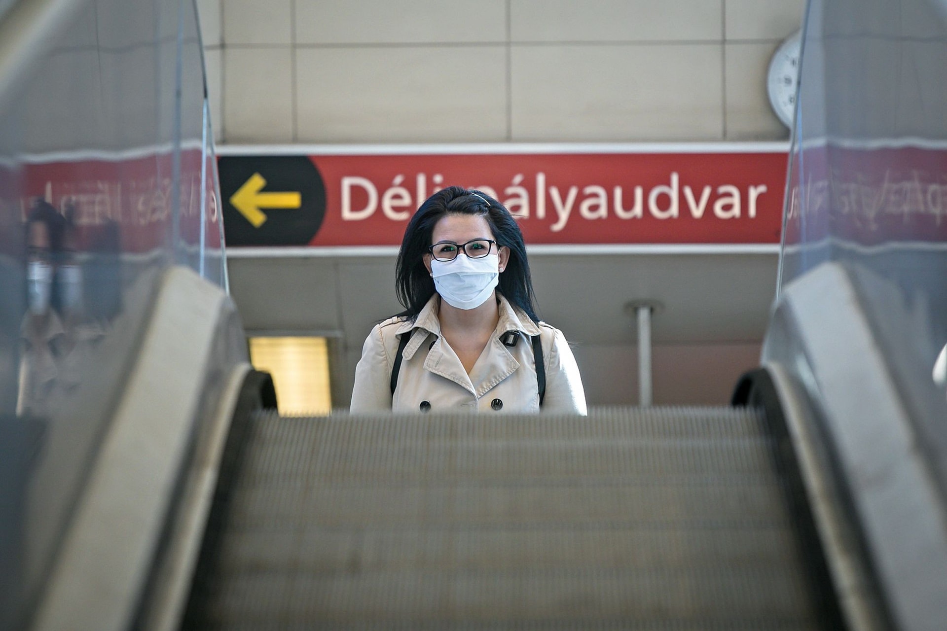 Így változnak hétfőtől a védelmi intézkedések